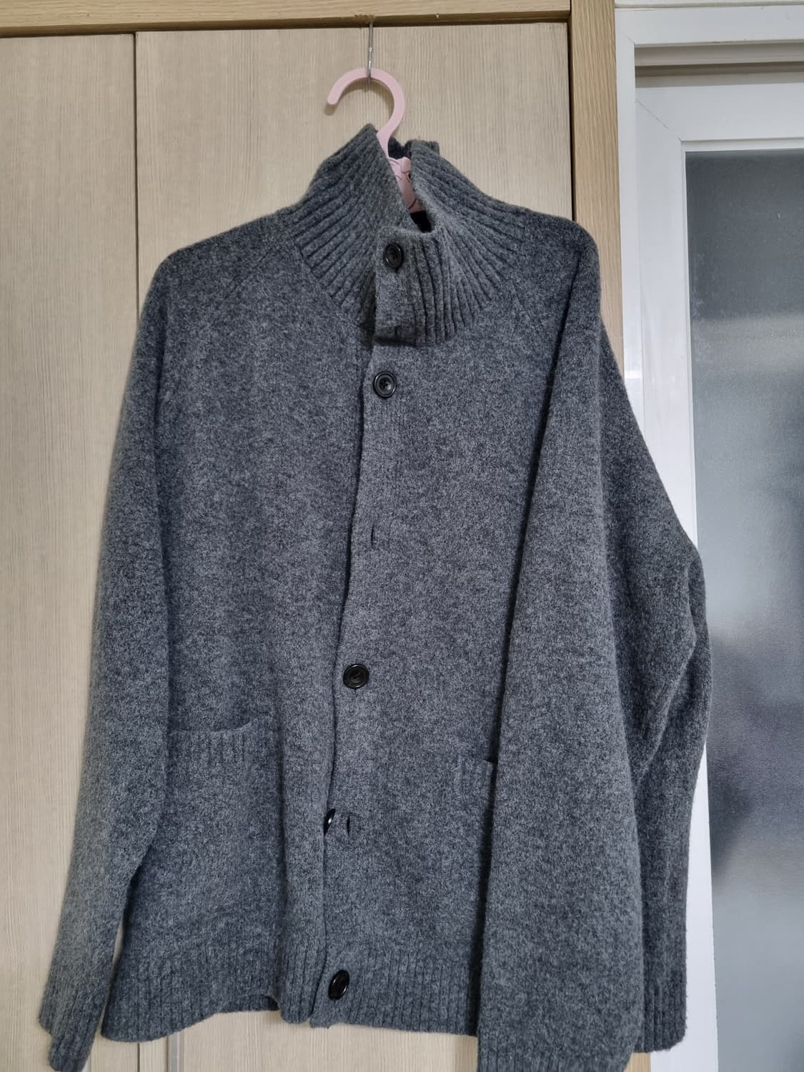 유니클로 수플레얀 스탠드 칼라 가디건 [L] 상품이미지2