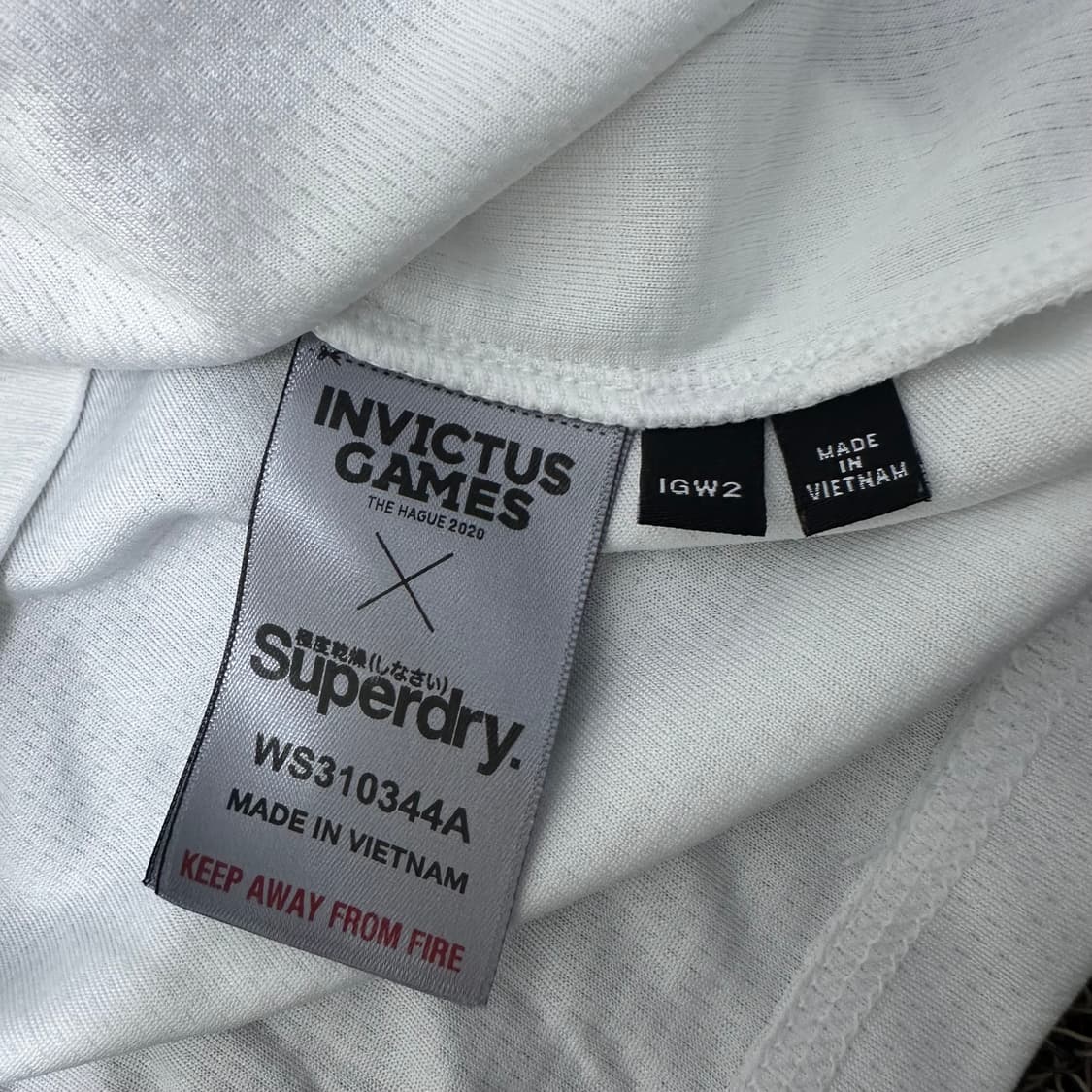 Superdry 슈퍼드라이 여성 기능성 반팔티셔츠 운동복 상품이미지7