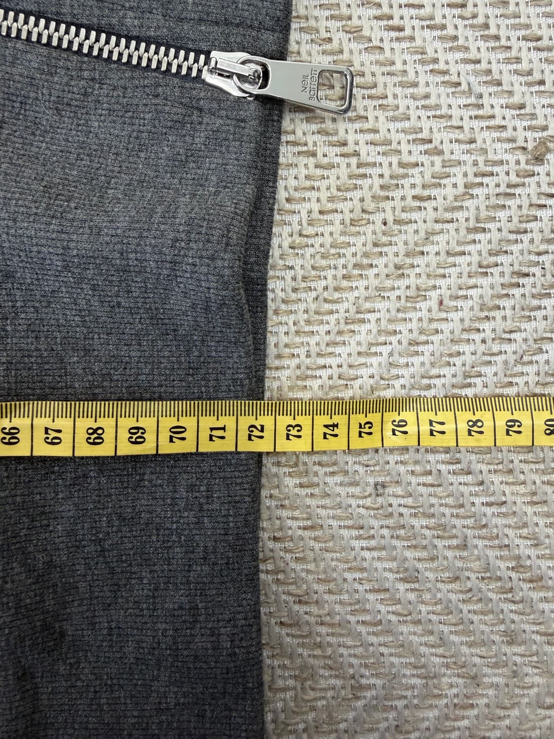 정품) 닐바렛 아르켓 그레이 프린팅 맨투맨 M 상품이미지10