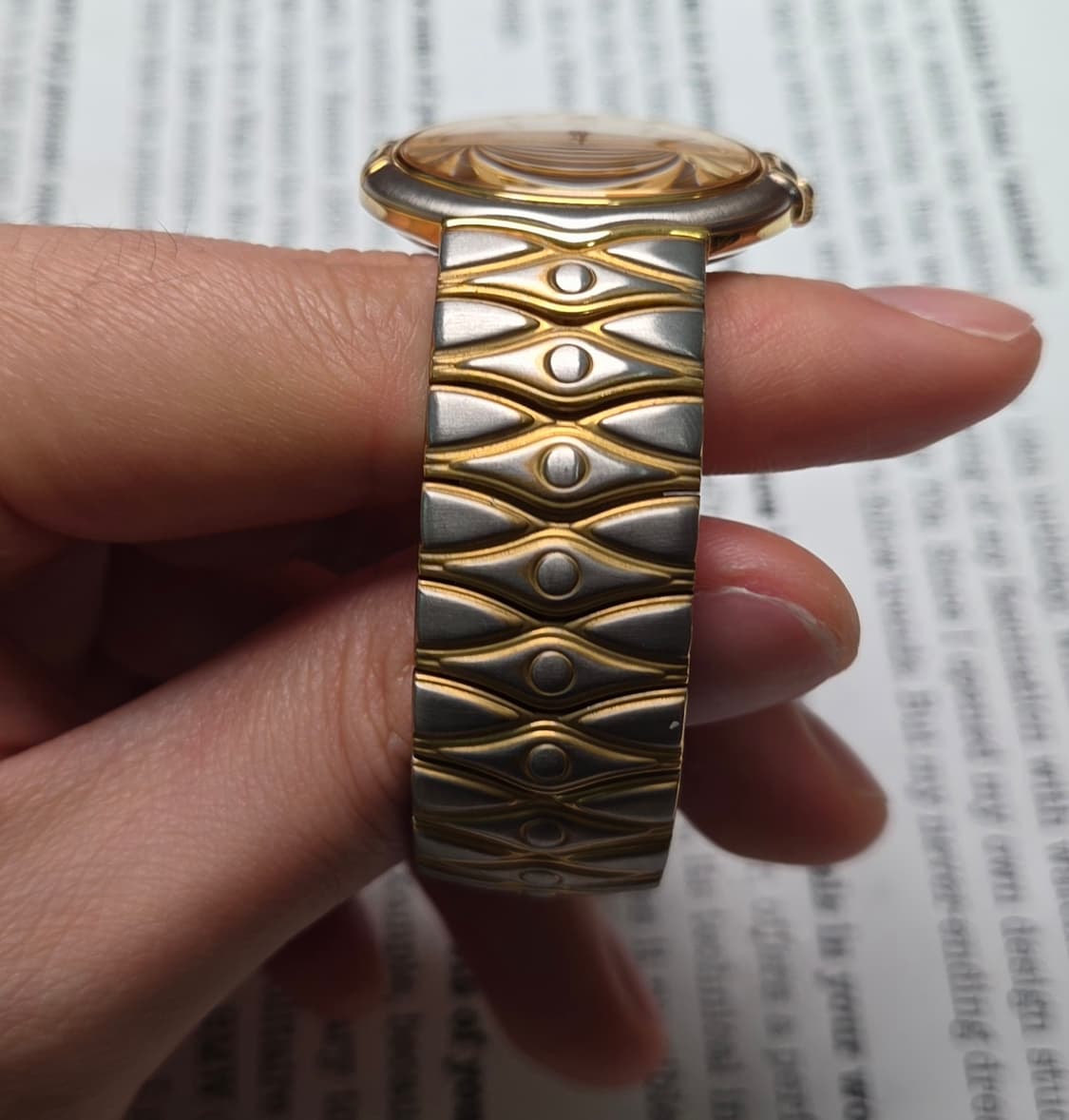 데드스탁] 빈티지 로만손 튤립 투톤 스파클 다이얼 칼침핸즈 쿼츠 남성용
 상품이미지5