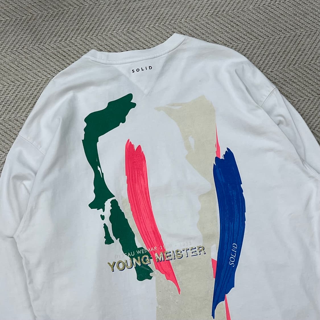 솔리드옴므 백프린팅 롱슬리브 r2325 상품이미지4