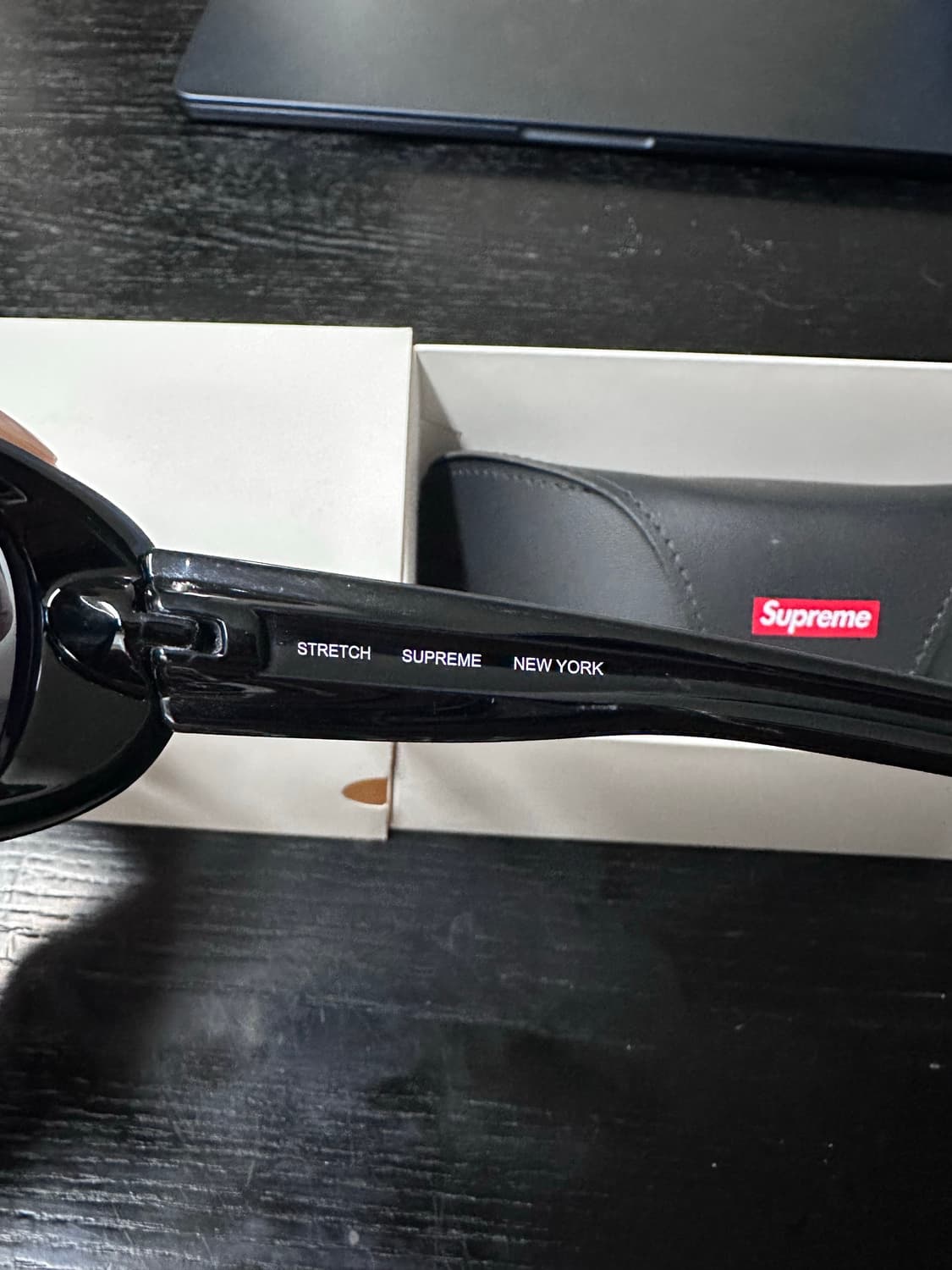 슈프림 스트레치 선글라스 상품이미지3