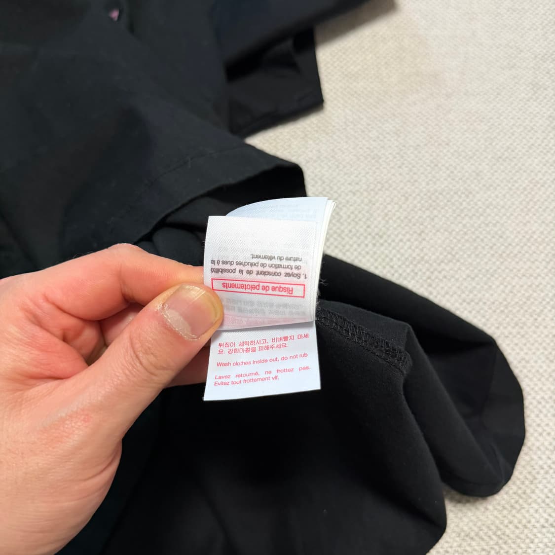 우영미 그라데이션 로고 코튼 반팔 티셔츠 상품이미지8