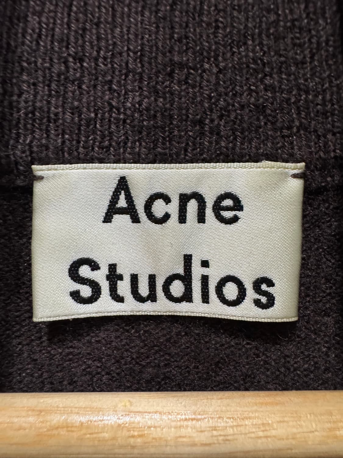 아크네 스튜디오 터틀넥 롱니트 S 상품이미지3