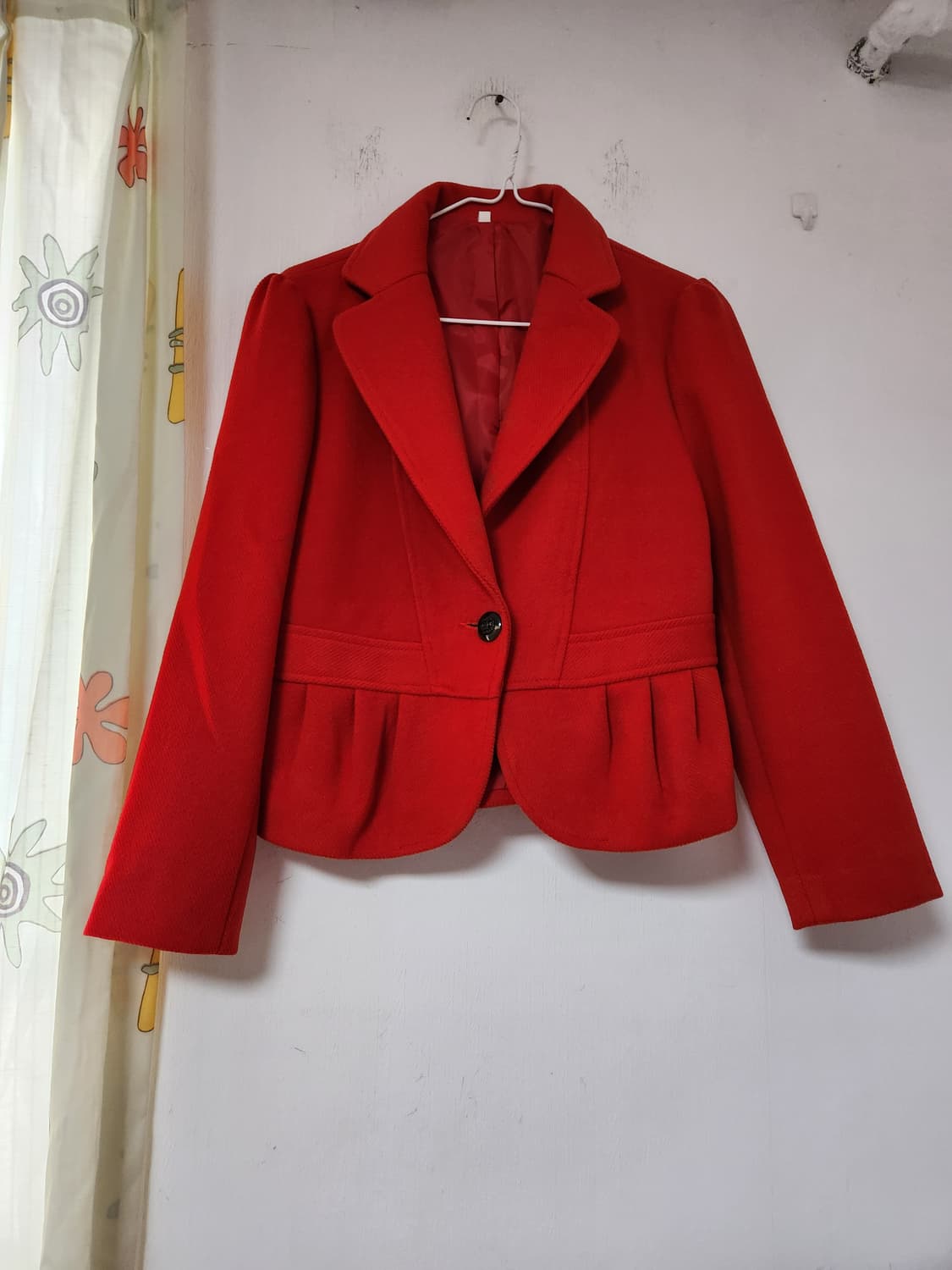 레드 모직 여성용 숏 자켓 66 상품이미지1