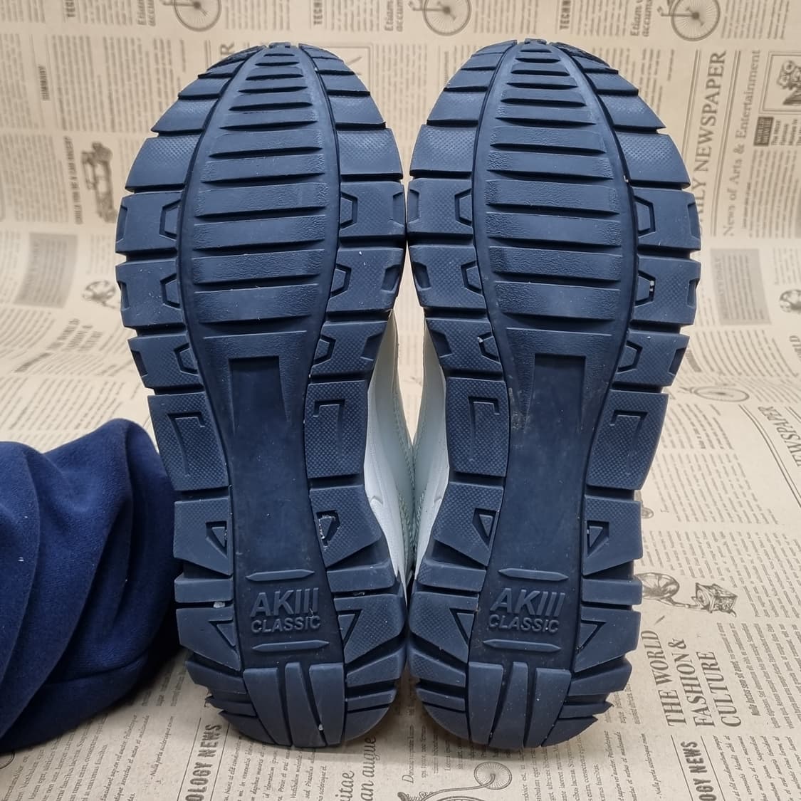 아키클래식 어반크래커 흰색 운동화240 상품이미지3