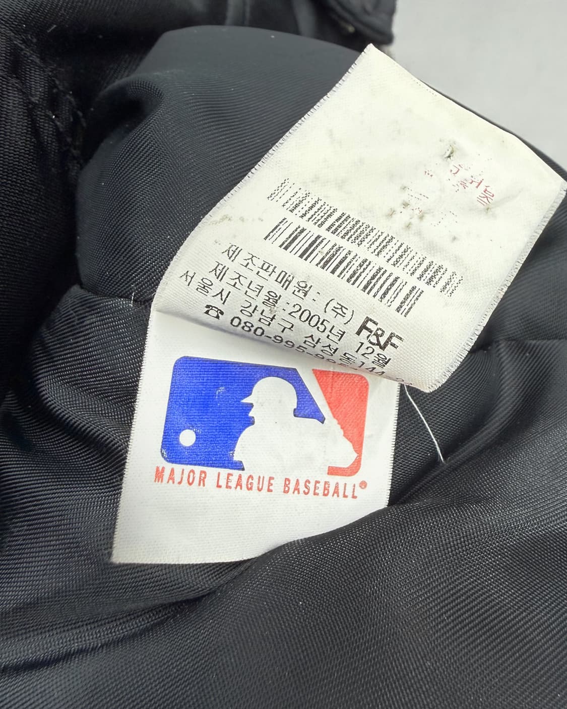 MLB 00s 뉴욕 양키즈 사틴쉘 스타디움 점퍼 블랙 상품이미지6