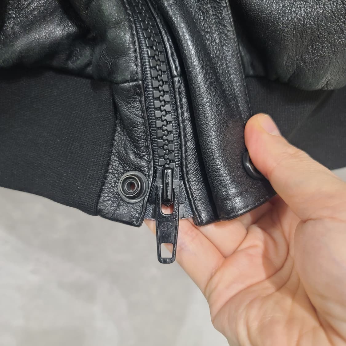 발렌시아가 택시블루종 유니핏 초판 상품이미지8