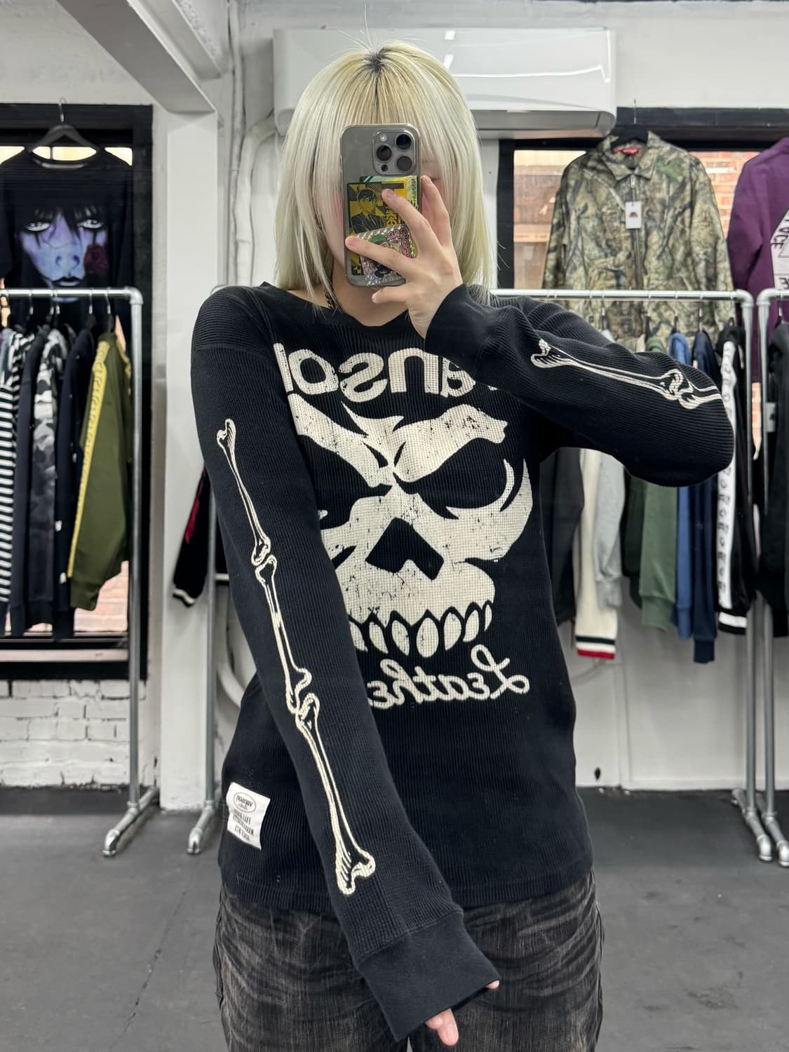 밴슨 레더 스컬 와플 롱슬리브 상품이미지2