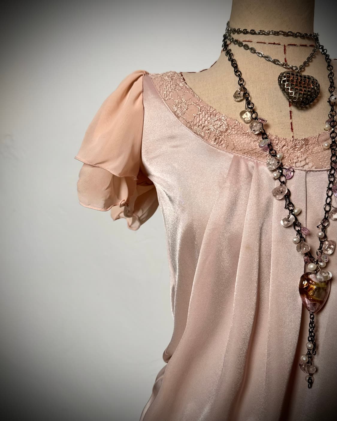 새틴 퍼프 원피스 상품이미지3