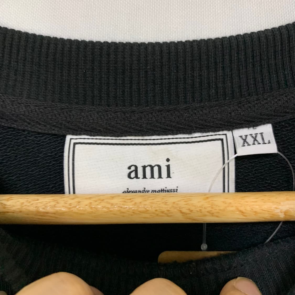 아미 Ami 빅로고 스탠다드 맨투맨 블랙 2XL 남녀공용 상품이미지4