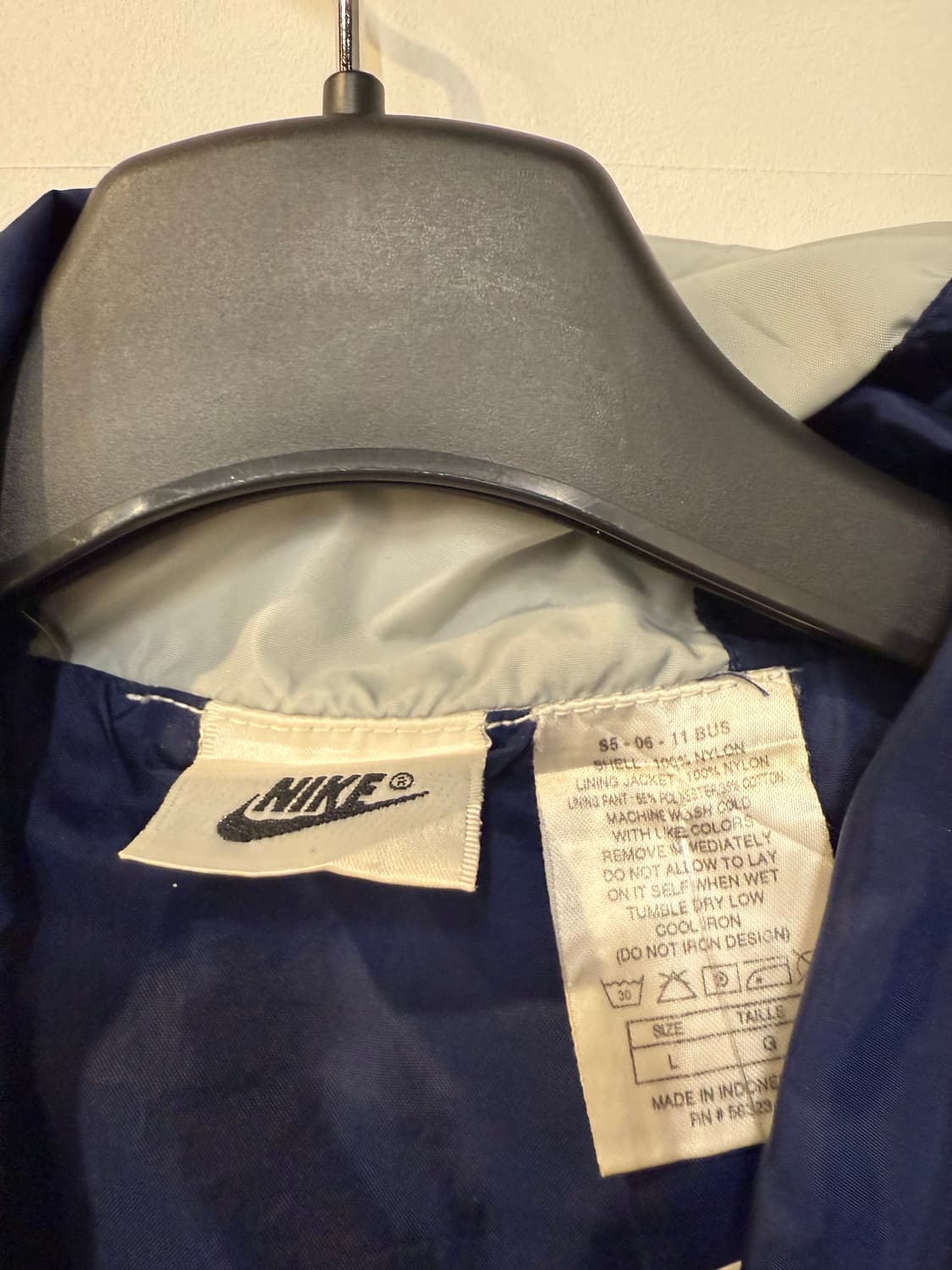 나이키 네이비 올드스쿨 바람막이 상품이미지3