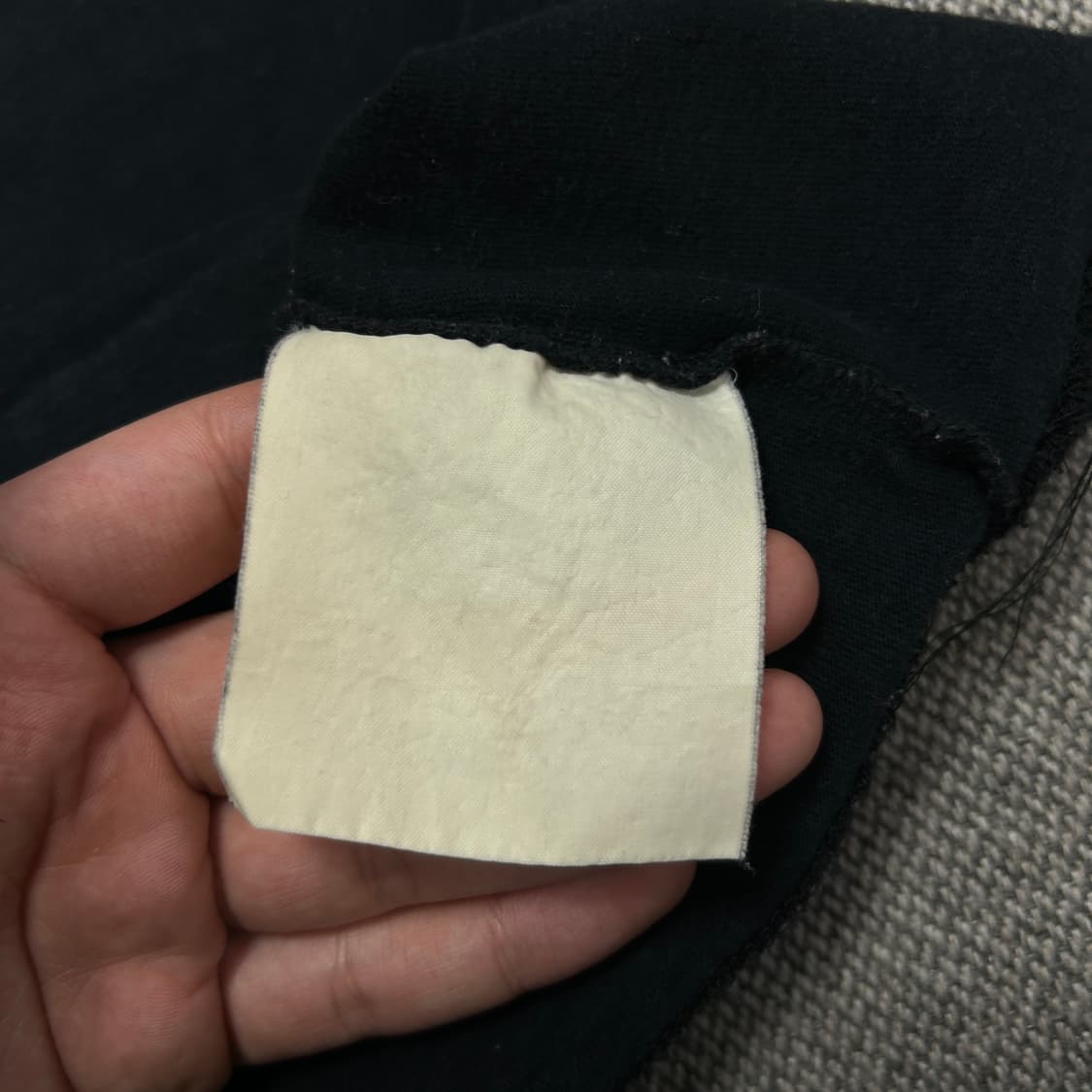 꼼데가르송 하트와펜 블랙 반팔(M) 상품이미지3