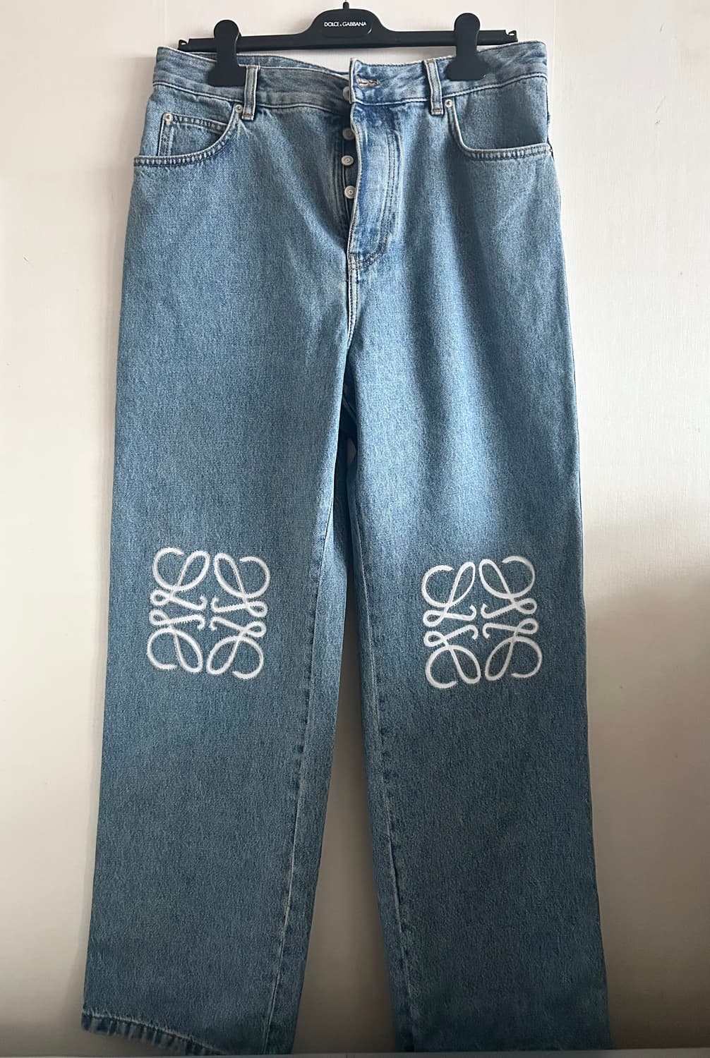 로에베 아나그램 배기진 상품이미지1