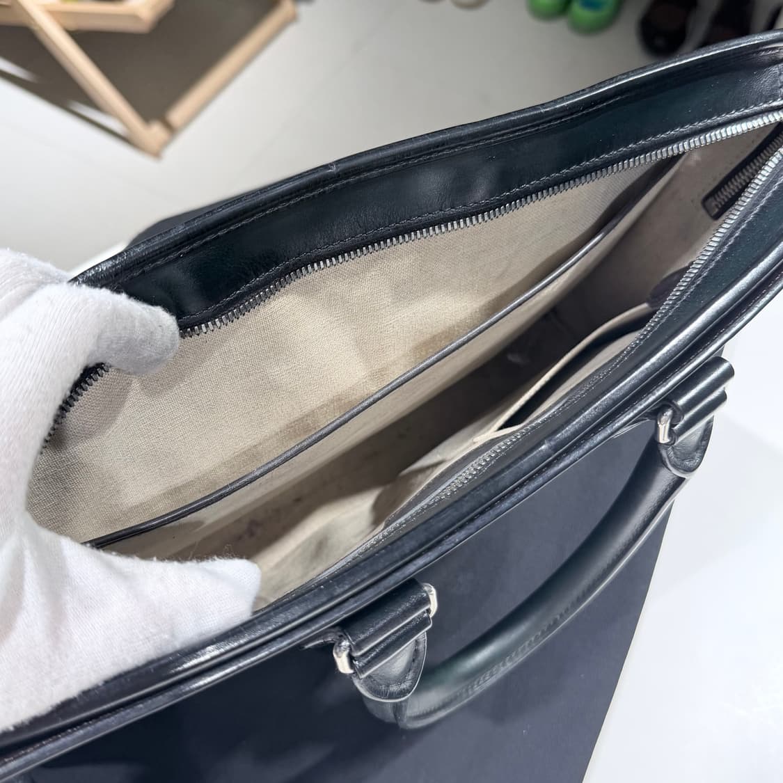 A+ / 벨루티 앙쥬르 스크리토 레더 브리프케이스 그린 파티나 상품이미지6