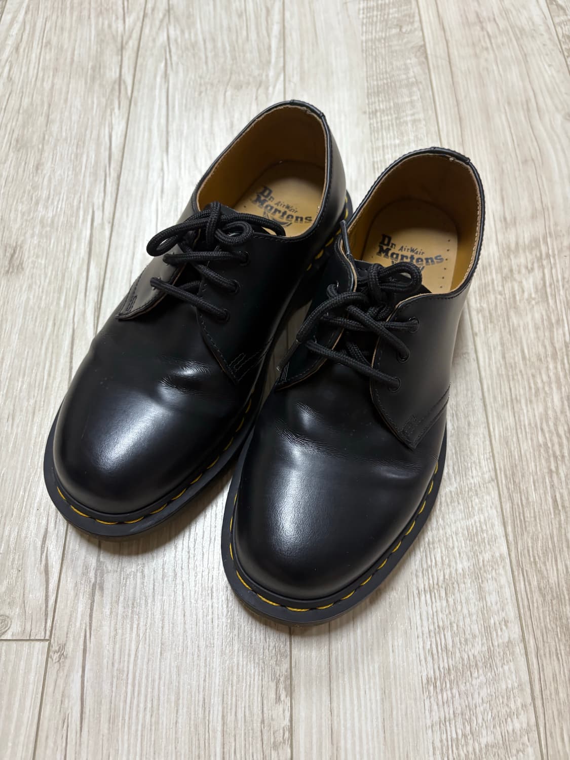닥터마틴 1461 3홀 스무스 250 상품이미지1