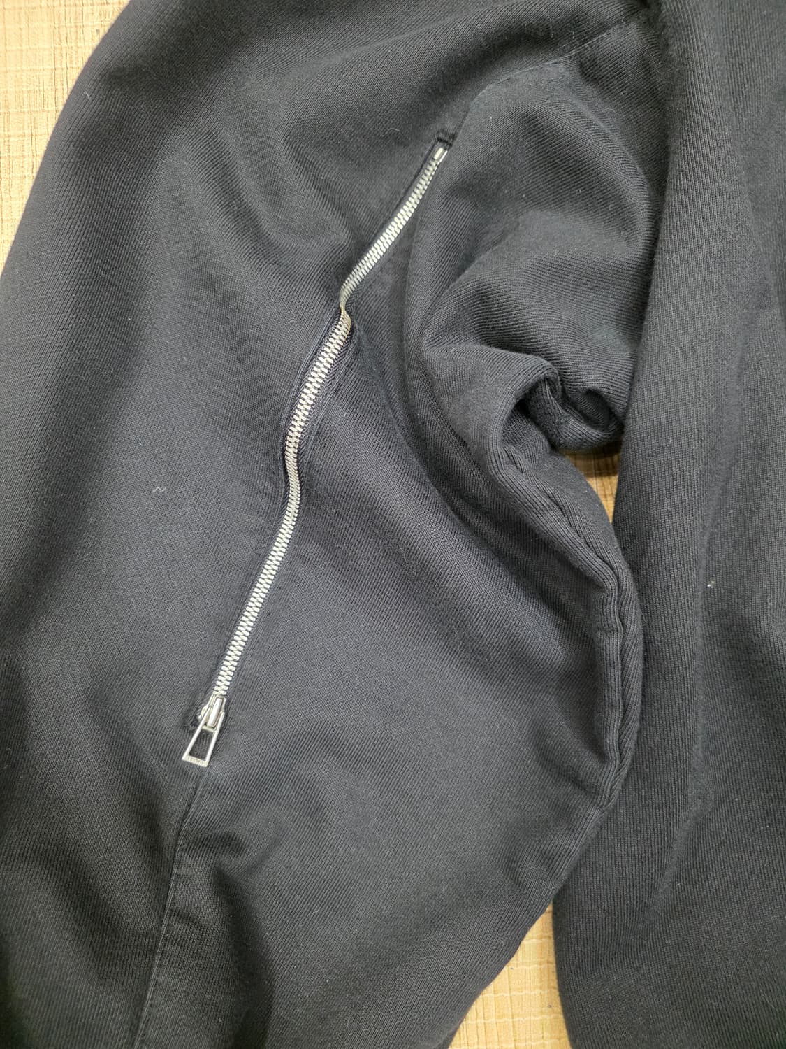 송지오 엠브로이드 맨투맨 52 상품이미지5