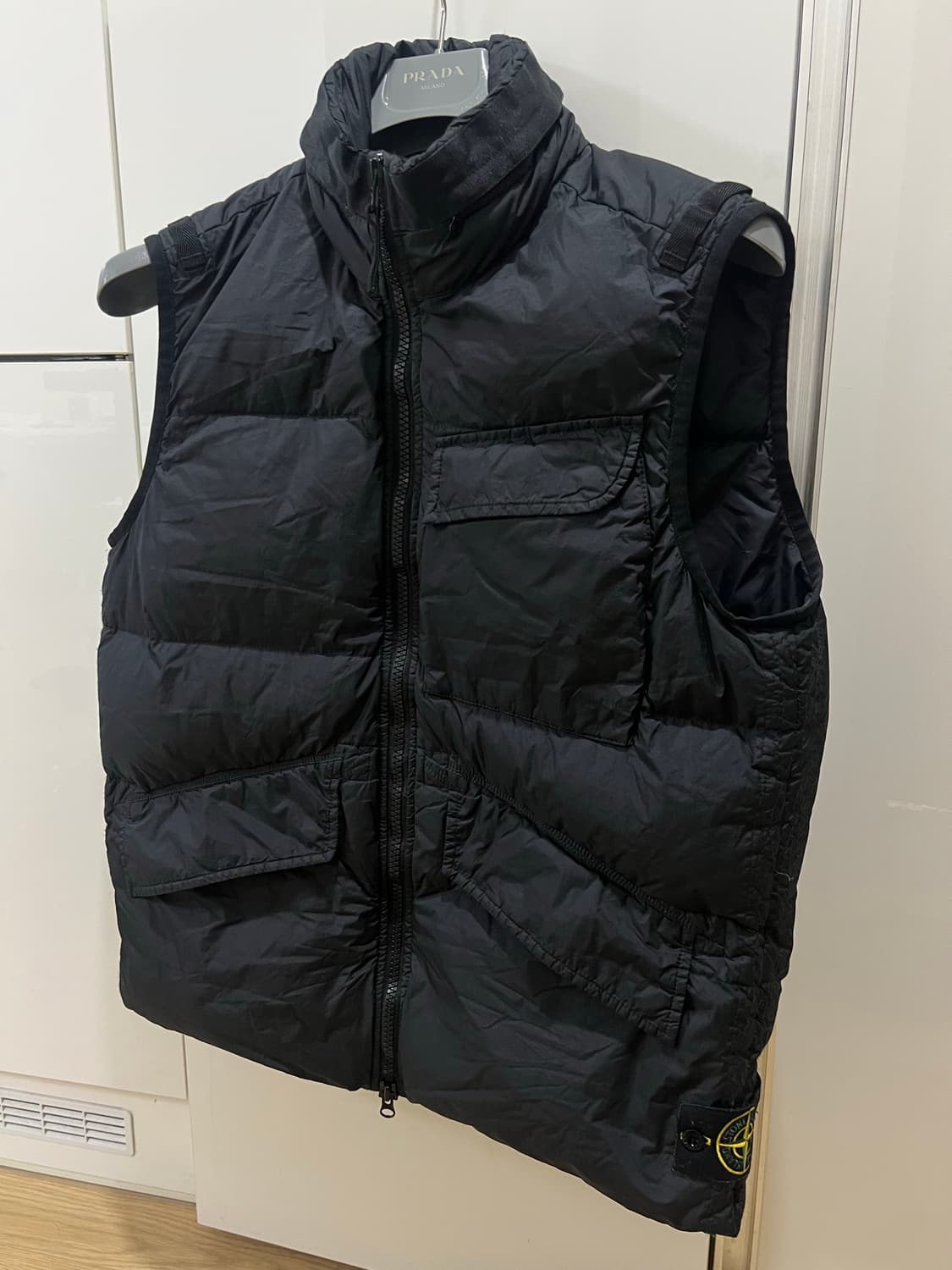 스톤아일랜드 크링클랩스 패딩조끼 100-슬림105 (새상품급) 상품이미지1