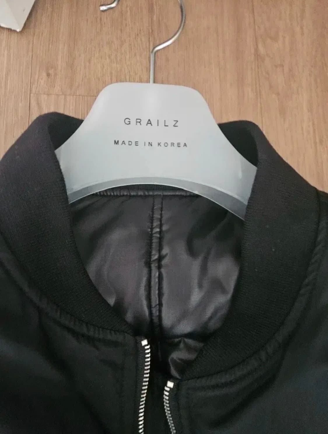 GRAILZ 블랙 멀티 지퍼 봄버 자켓 상품이미지4