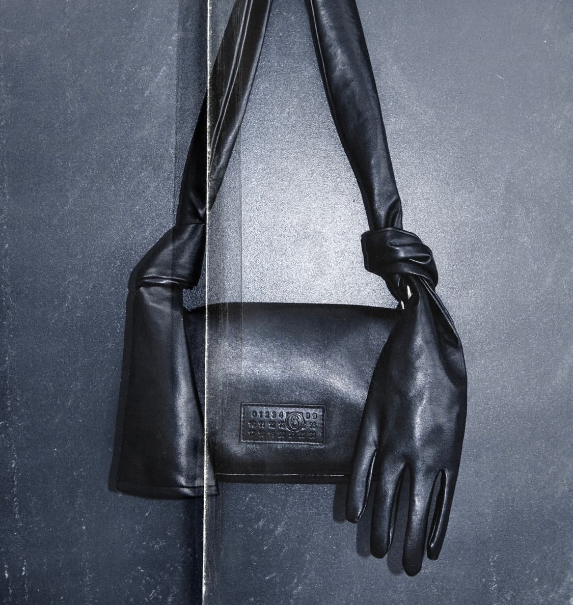 MM6 메종 마르지엘라 26ss 글러브 숄더백 상품이미지1