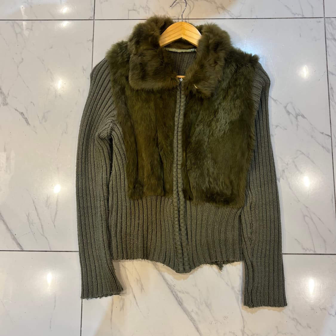 빈티지 토끼털 니트집업 Y2K 00’s 페어리 카키 상품이미지1