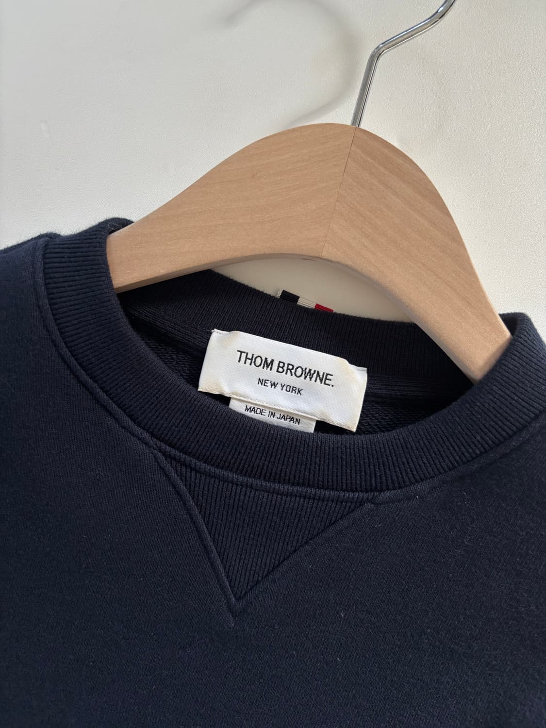 Thom Browne 톰브라운 사선 완장 맨투맨 상품이미지5