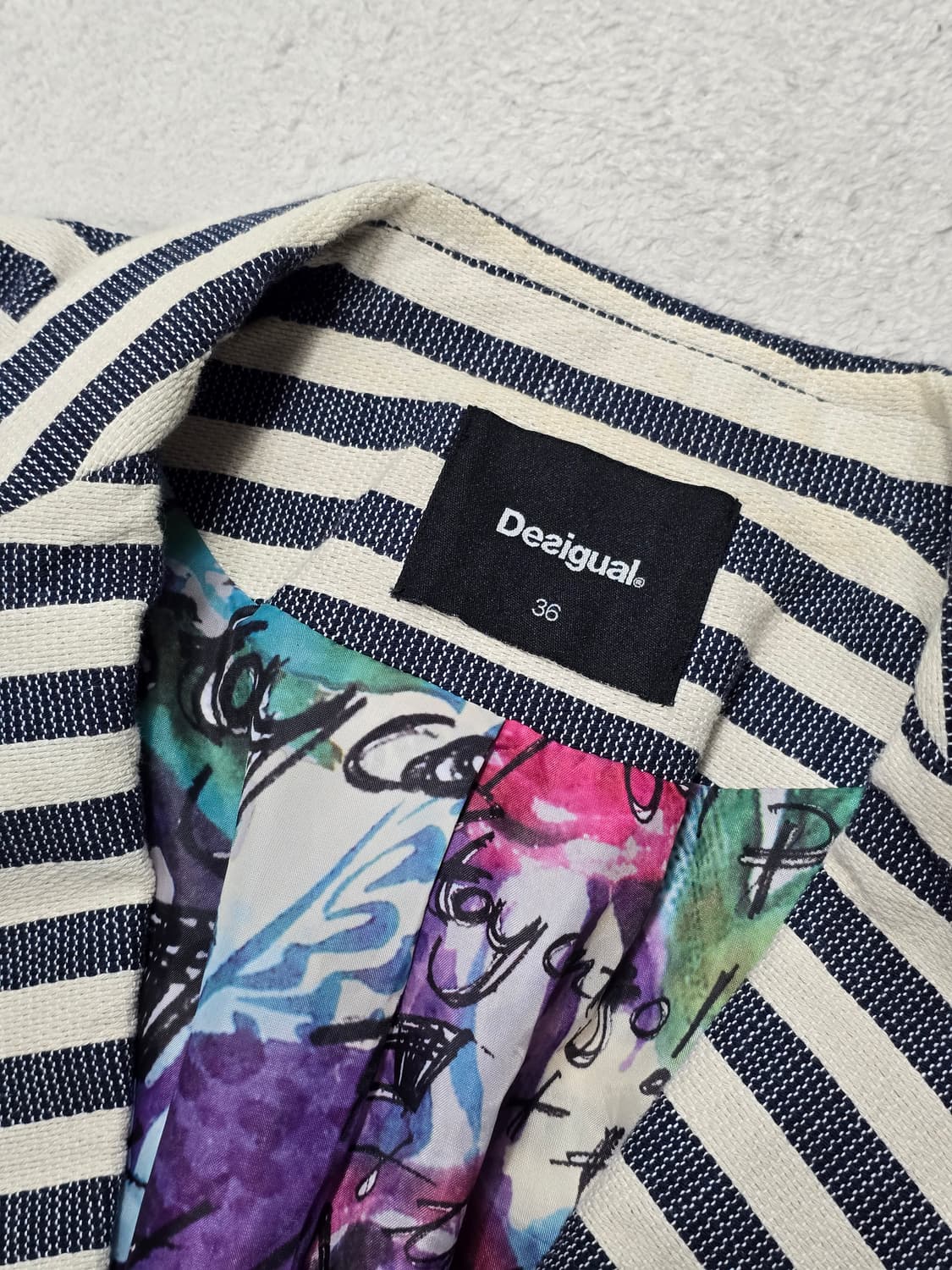 Desigual 데시구알 스트라이프 아트컬쳐 자켓 36 상품이미지7