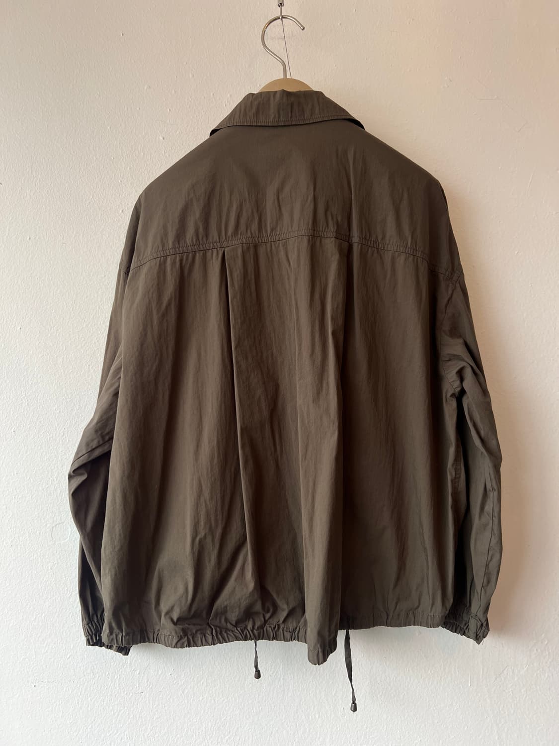 앳지 AtG 여성 카키 바람막이점퍼 크롭점퍼 상품이미지3