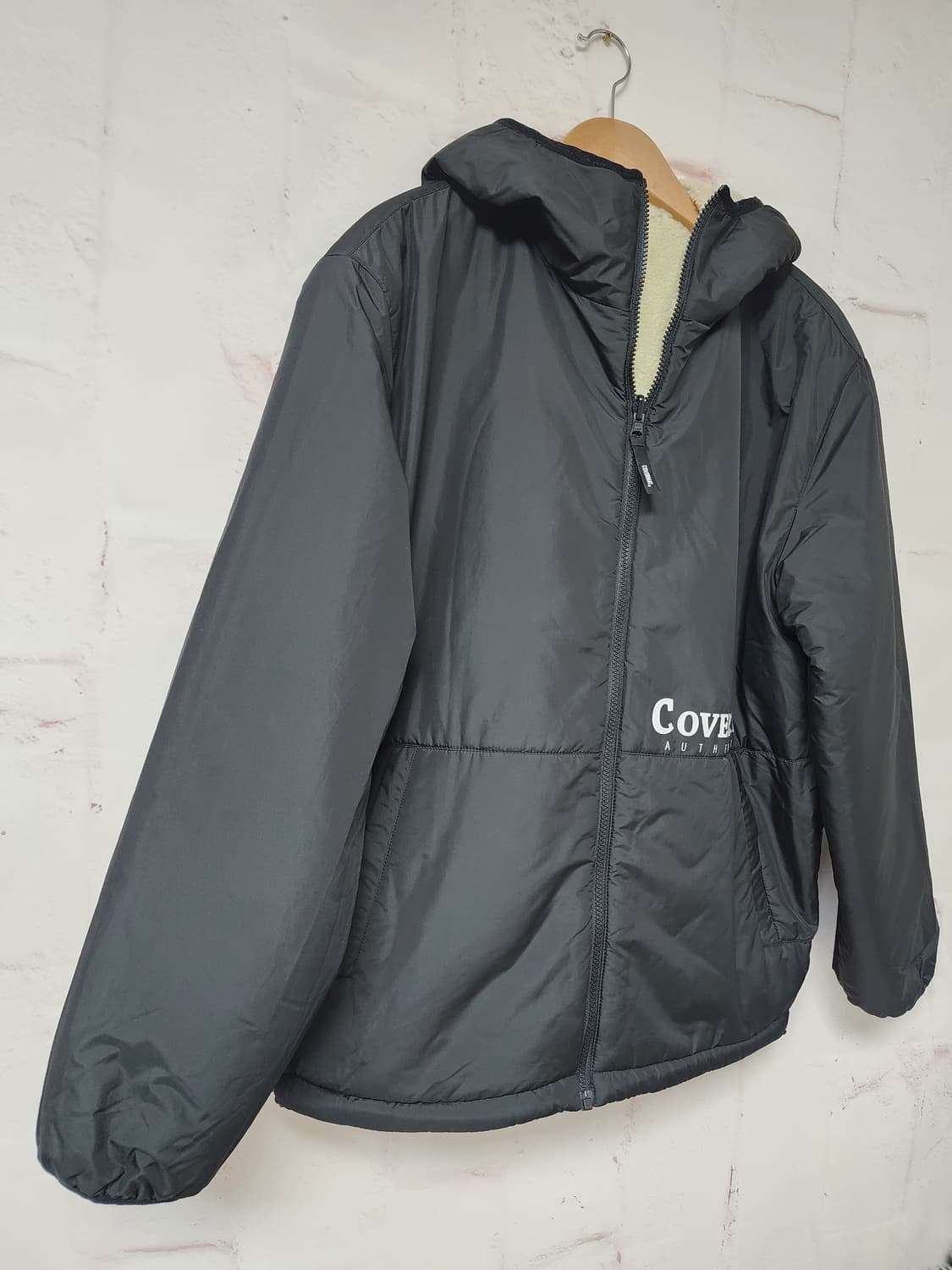 커버낫 블랙 양면 후드 패딩
 상품이미지2