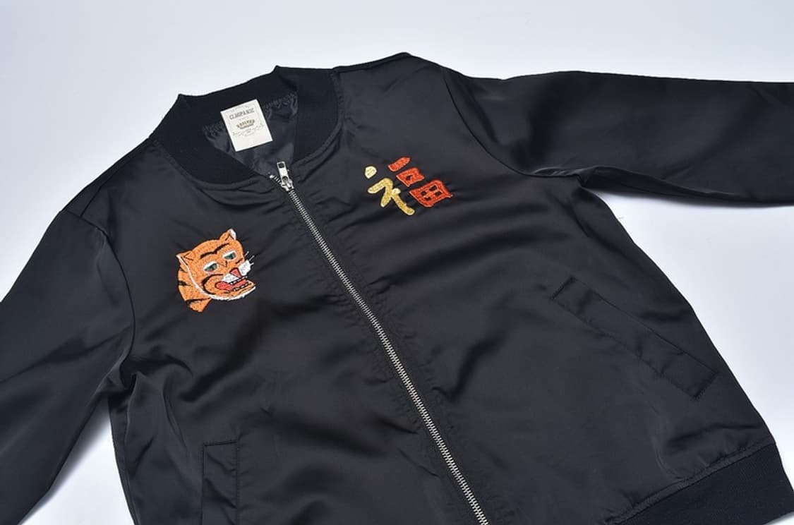 JPN 차오페닉 스카쟌 자켓 자수 수베니어 집업 점퍼 상품이미지4