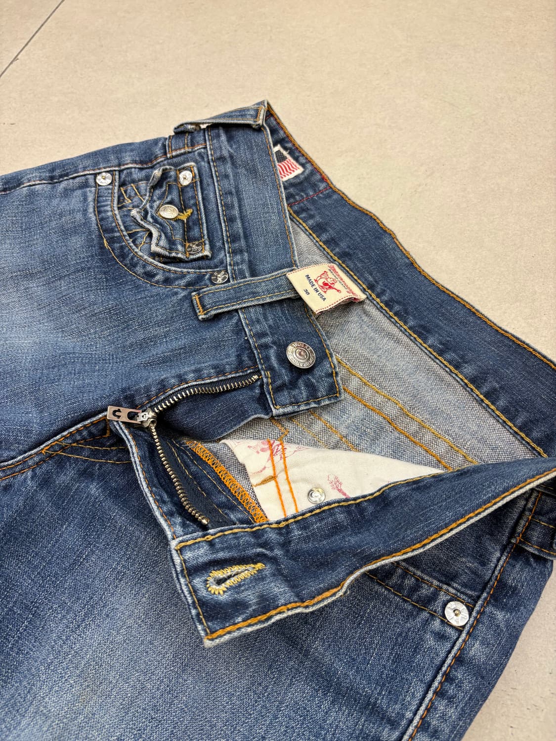 트루릴리전 Joey section 부츠컷 데님 진 상품이미지10