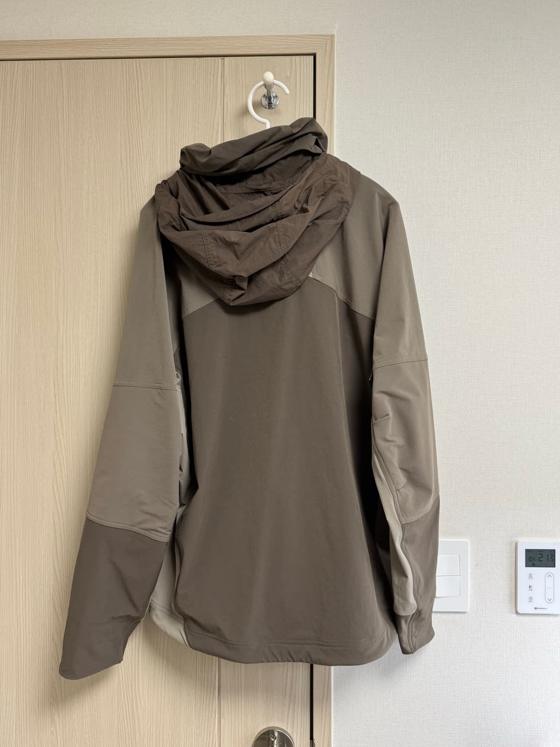 [L] 나이키 ACG 썬 페어러 자켓 아이언스톤 상품이미지2