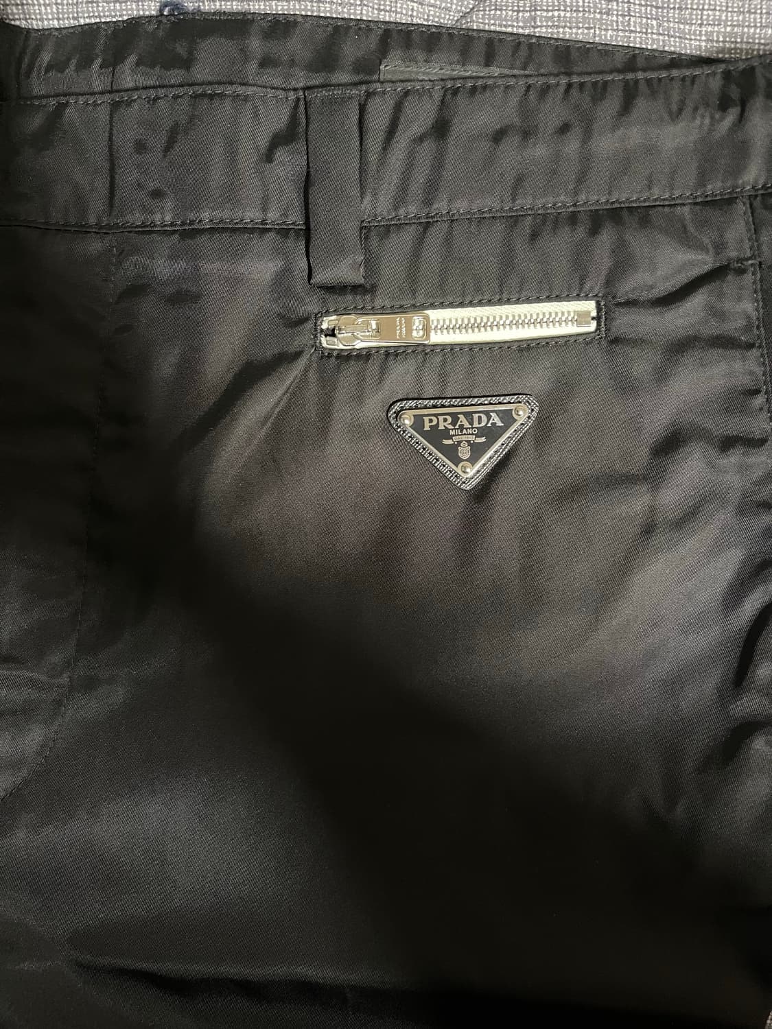 프라다 로고 개버딘 나일론 조거팬츠 50새상품 상품이미지4