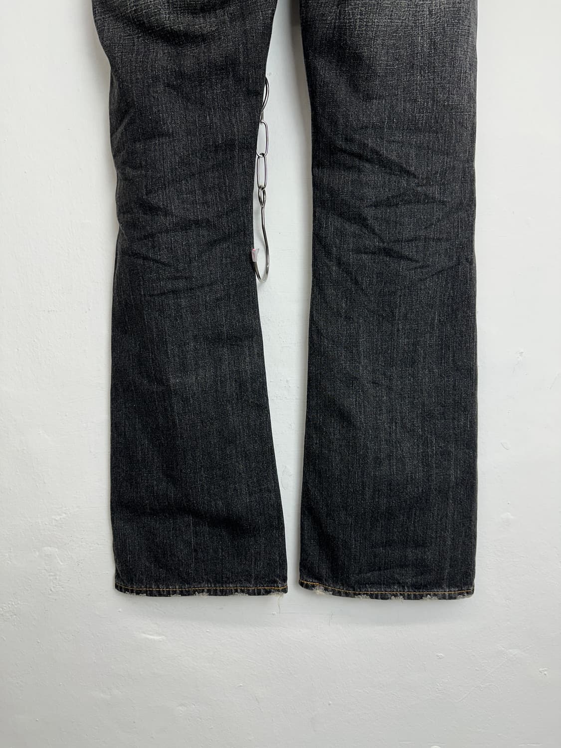 Levi’s 507 Distressed Black Bootcut Jean 상품이미지8