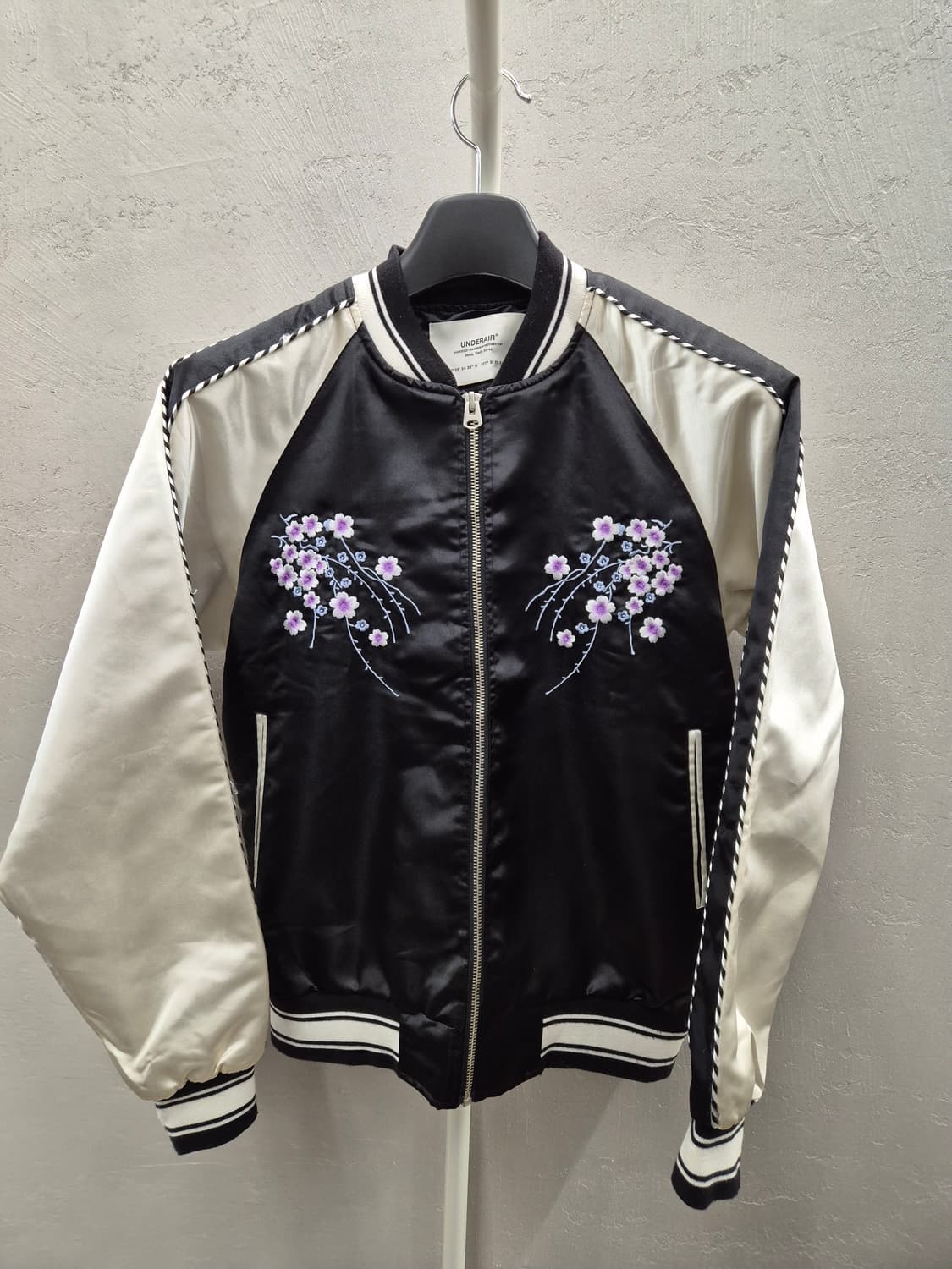 언더에어 블랙 플라워 자수 스카잔 S 상품이미지2