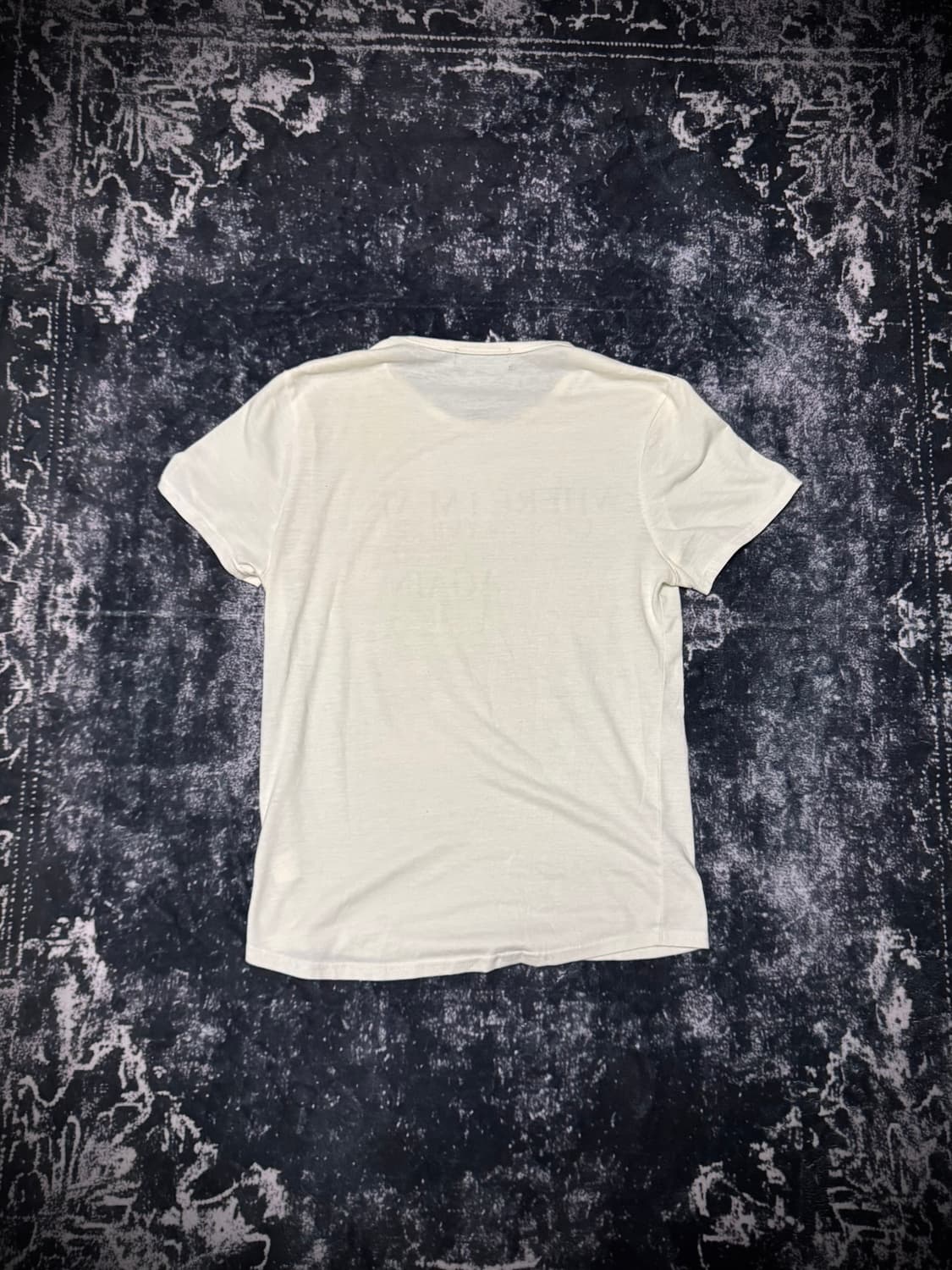 In The Attic LOST THOUGHTS GRAPHIC TEE 상품이미지4