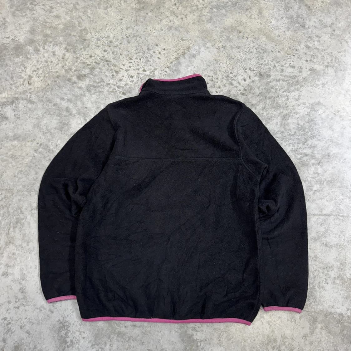 10s 파타고니아 신칠라 스냅-T 블랙/핑크 상품이미지4