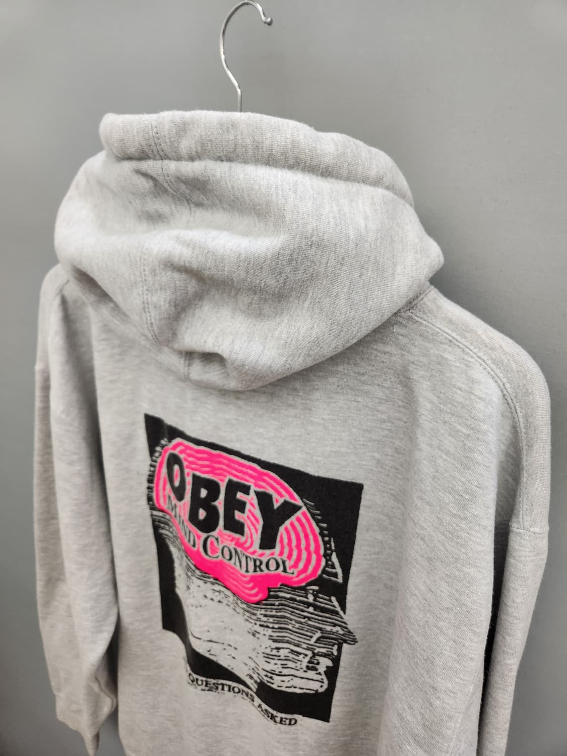 오베이 OBEY 회색 후드티 상품이미지7