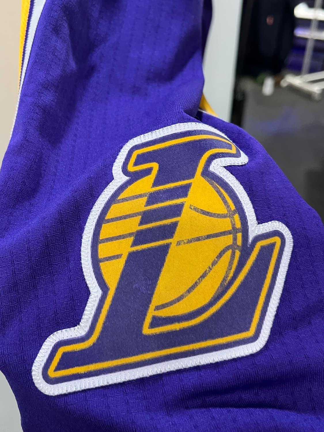 아디다스 NBA 농구 스윙맨 쇼츠 LA 레이커스 반바지  L사이즈 상품이미지3