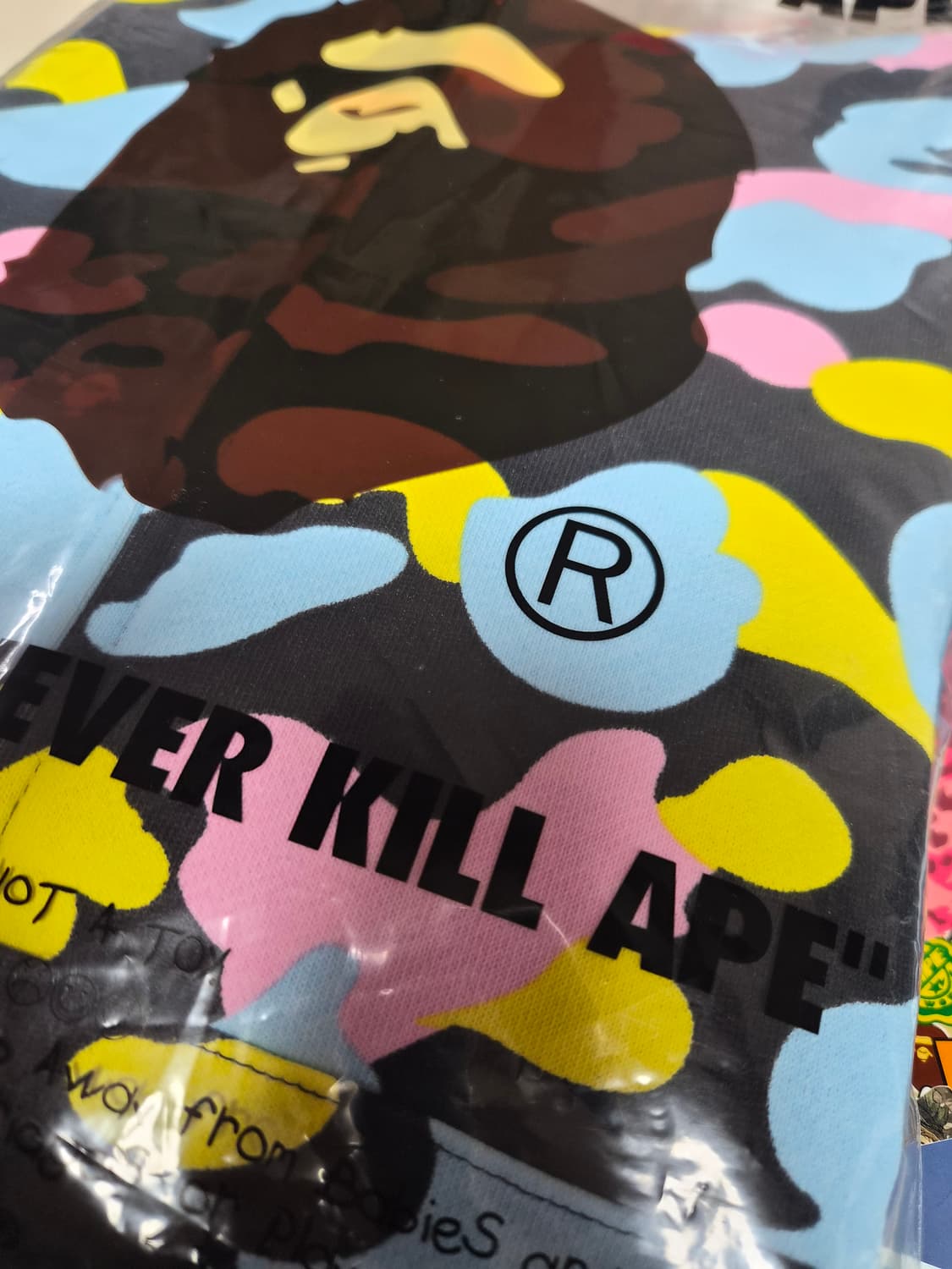 베이프 정품 M 멀티 카모 마일로 후드 집업 상품이미지4