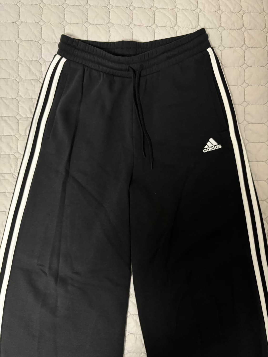 [L] (W) 아디다스 에센셜 삼선 프렌치 테리 와이드 팬츠 상품이미지2