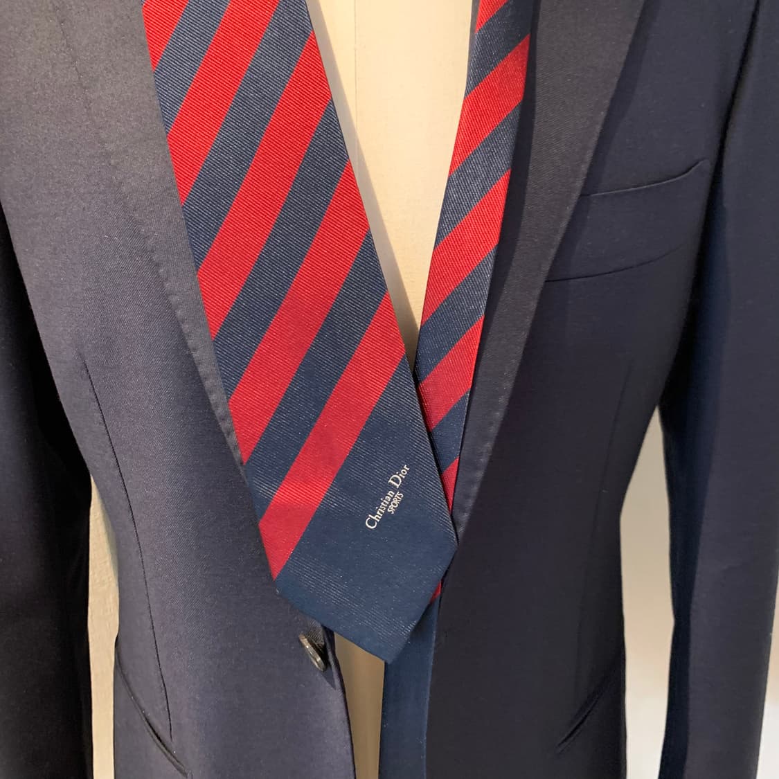 디올(Dior) 레지멘탈 클래식 정장넥타이 명품 100실크 A+ 최상급 상품이미지2