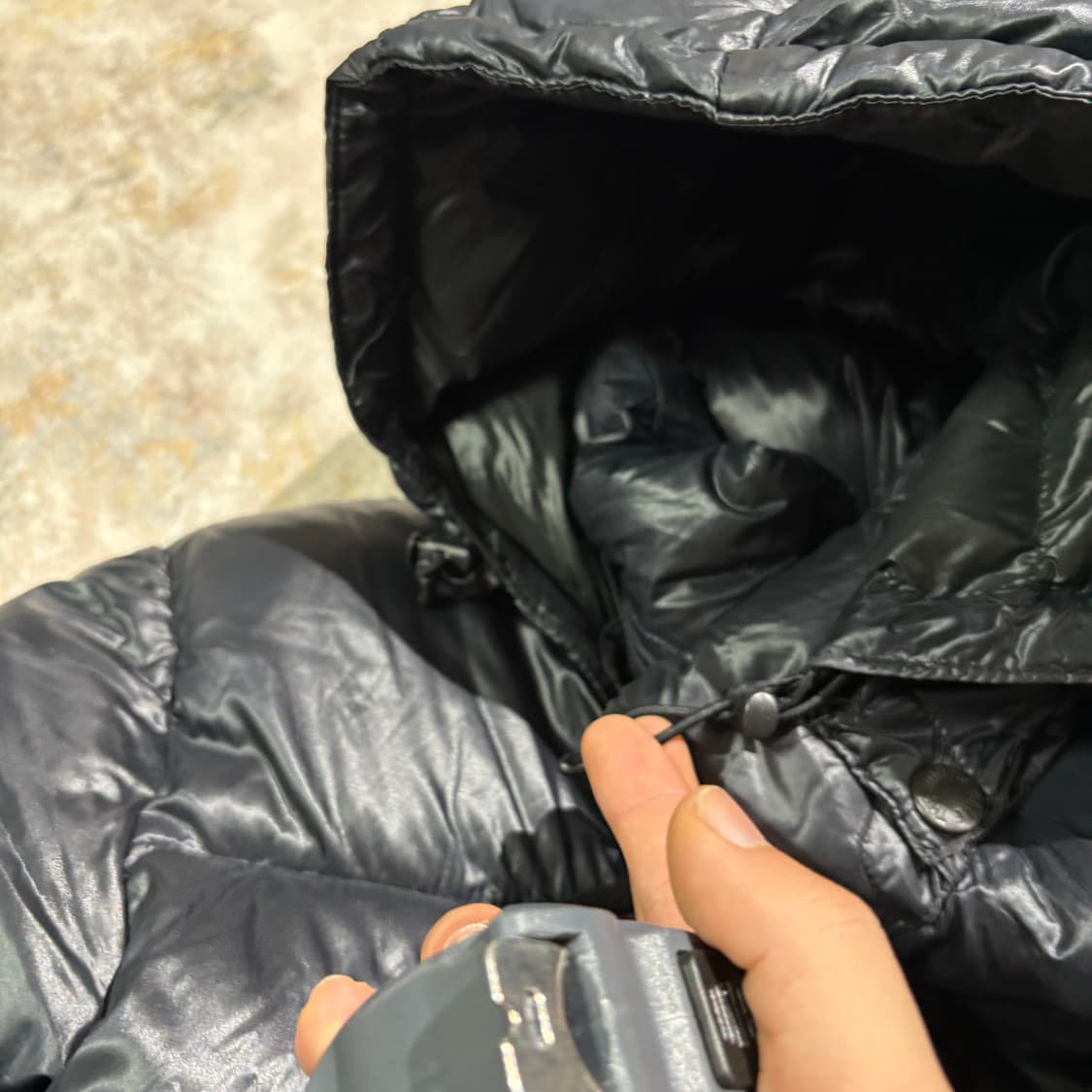 노스페이스 유광 후드패딩 자켓 상품이미지5