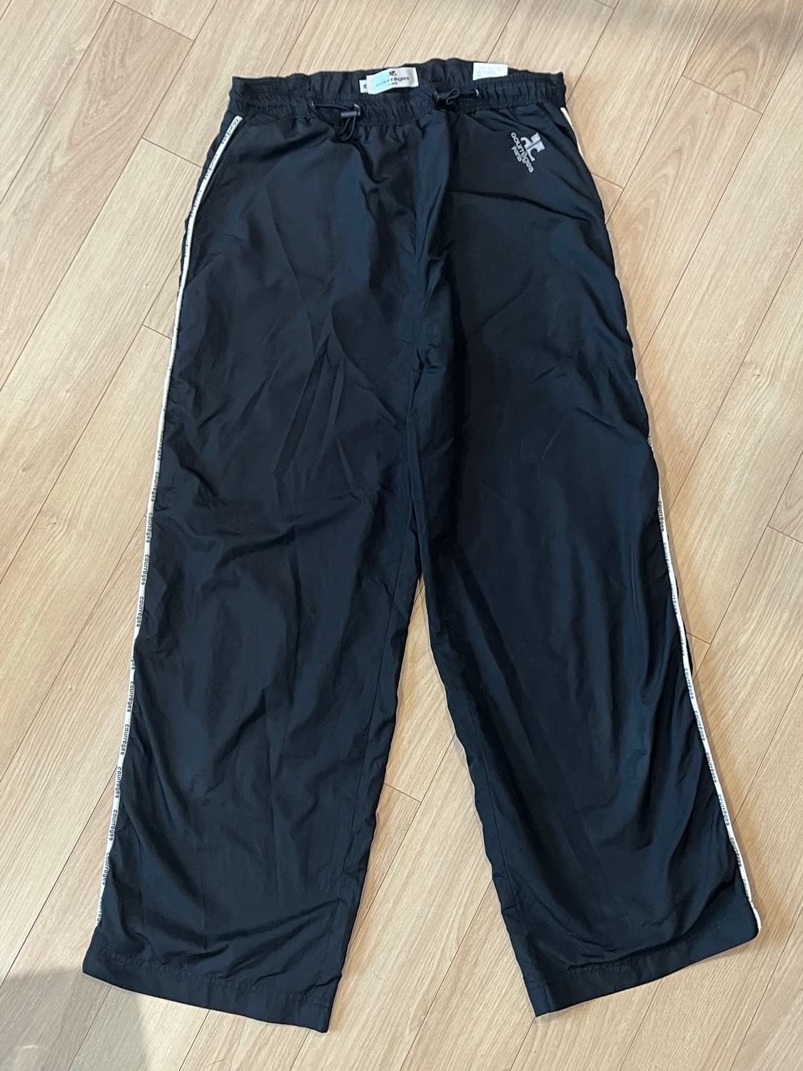 꾸레쥬 트랙팬츠 상품이미지1