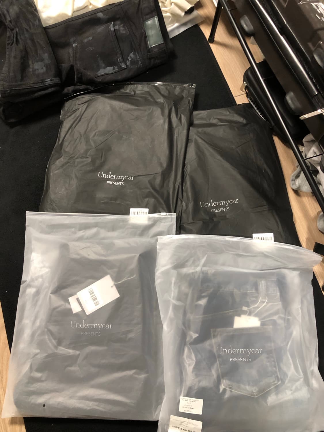 언더마이카 벨베틴 벨벳 팬츠,머드 진, 구합니다 상품이미지1