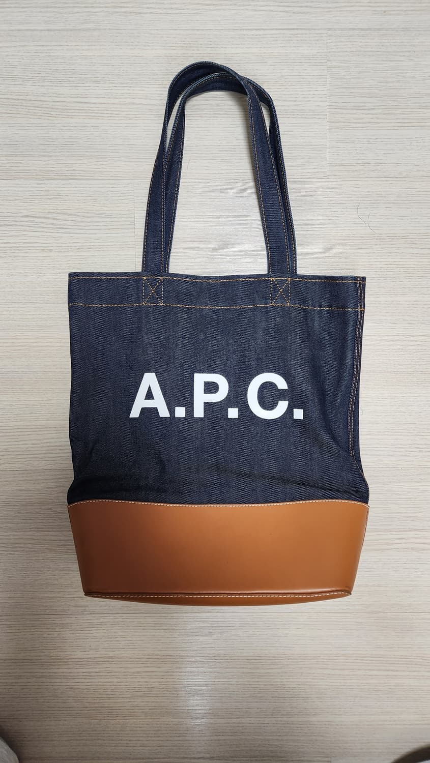 아페쎄 악셀 토트백 상품이미지1