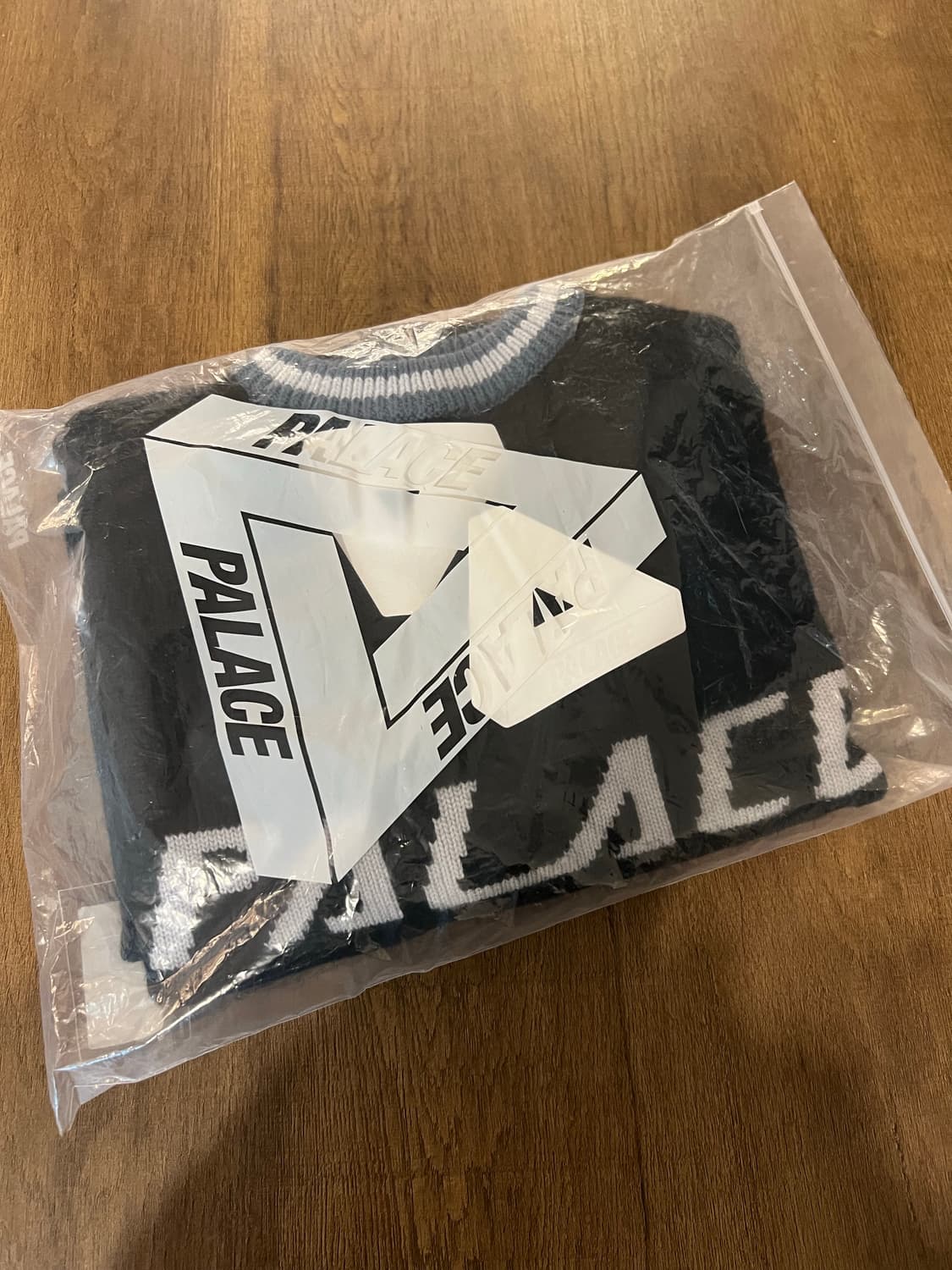 팔라스 / 25년도 트리컬러 니트 / L 상품이미지2