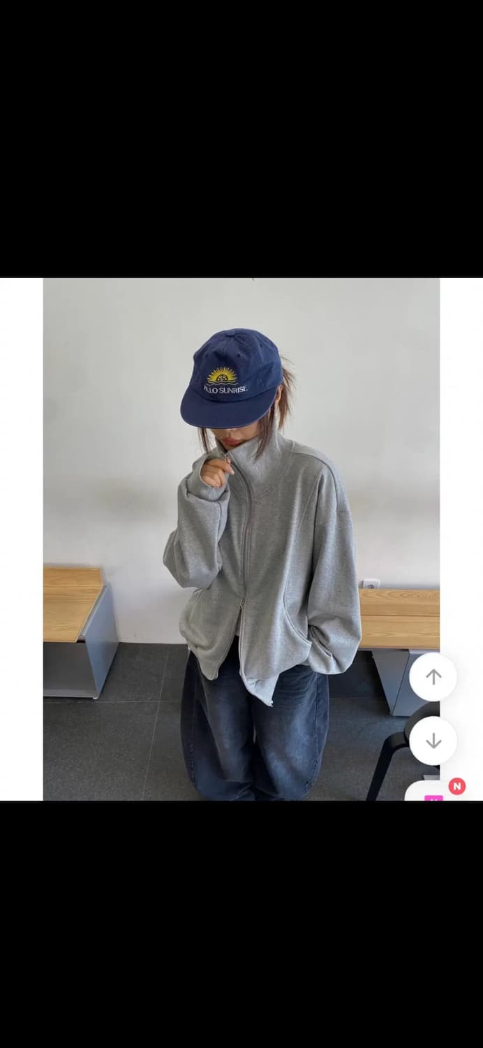 에이블리 하이넥 집업 상품이미지1