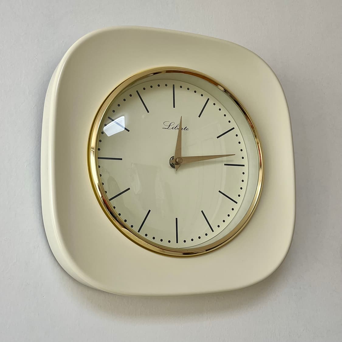 스퀘어 빈티지 벽시계 버터컬러 상품이미지4