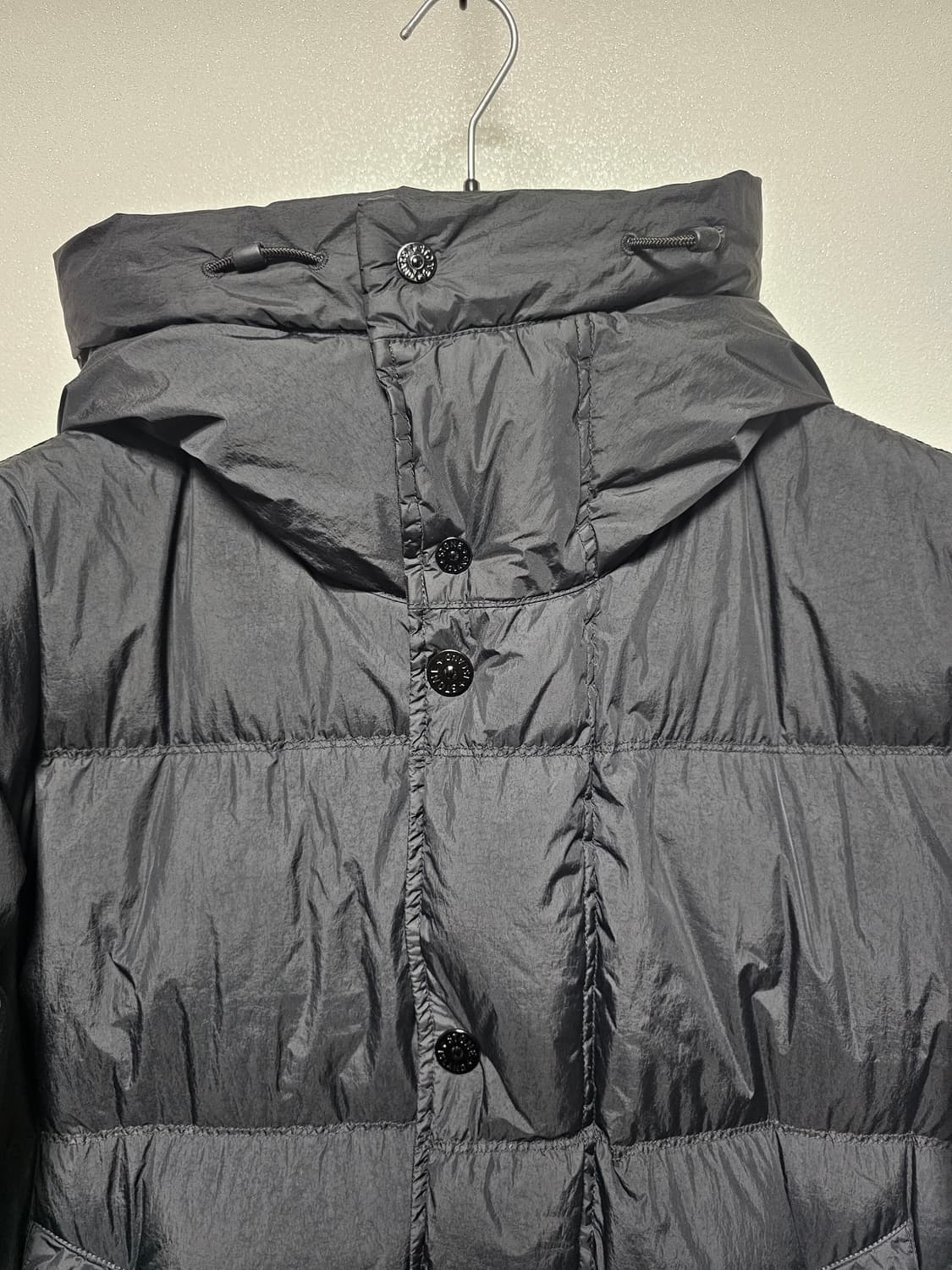 스톤아일랜드 크링클랩스 윈드 레지스턴트 다운 패딩 자켓 25FW 상품이미지3